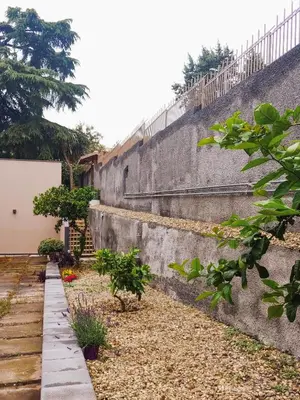 Giardino di Casa di Marina, tra Etna e mare.