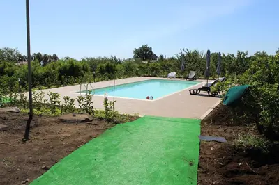 Piscina di Orto dei Limoni o nelle vicinanze