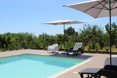 Piscina di Orto dei Limoni o nelle vicinanze