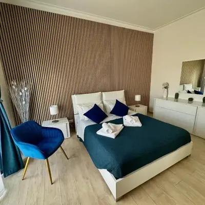 Gioeni Home