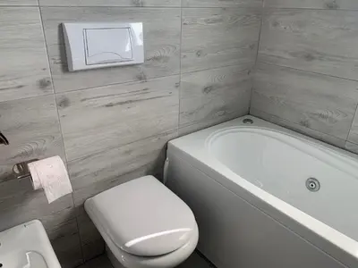 Bagno di Camera con bagno