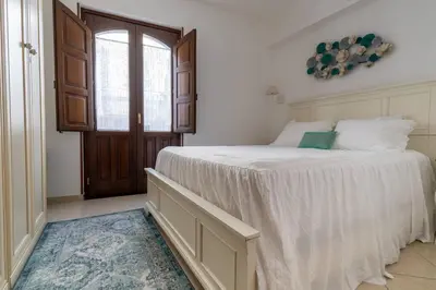 Letto o letti in una camera di The Cyclops Retreat - Seaview