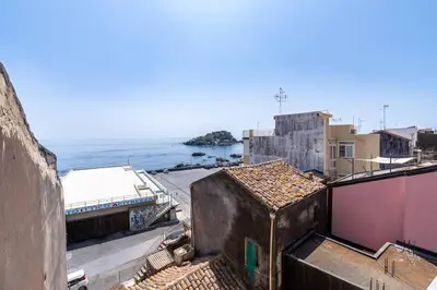 Paesaggio naturale nelle vicinanze della casa vacanze