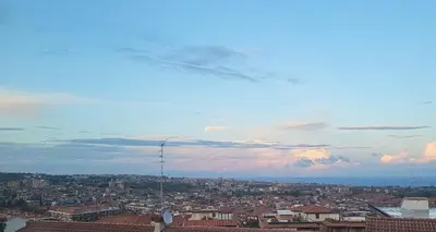 Vista generica su Aci Catena o vista sulla città dall'interno dell'appartamento