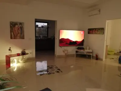 TV o dispositivi per l'intrattenimento presso Clatur73