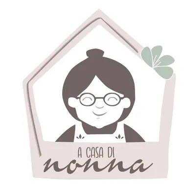 Certificato, attestato, insegna o altro documento esposto da A casa di Nonna