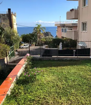 Paesaggio naturale nelle vicinanze della casa vacanze