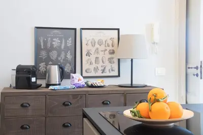 Set per la preparazione di tè e caffè presso Mirone - Suite Apartments Catania Centro
