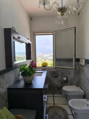 Bagno di la terrazza sull ETNA