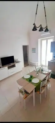 TV o dispositivi per l'intrattenimento presso il sogno di trezza