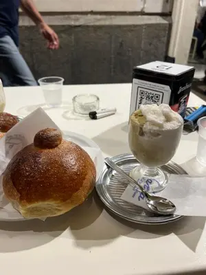 Cibo presso il bed & breakfast o nelle vicinanze