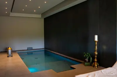 Piscina di MòN Luxury Rooms SPA o nelle vicinanze