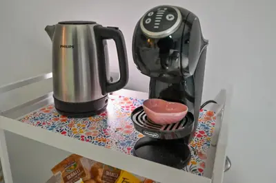 Set per la preparazione di tè e caffè presso Il cuore di Lavika