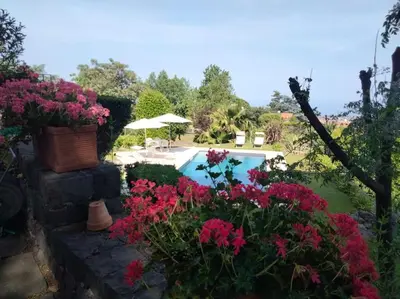 Piscina di Uvatanta Cottage o nelle vicinanze