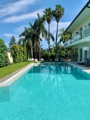 Piscina di Ara Town House o nelle vicinanze