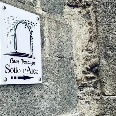 Sotto l'Arco
