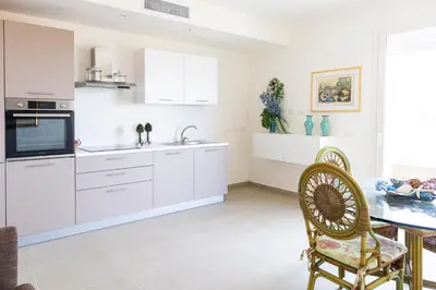 Cucina o angolo cottura di OLEANDRI 3 - Casa ETNA