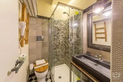 Bagno di Grand Tour Design Guest House Catania Self Check-in