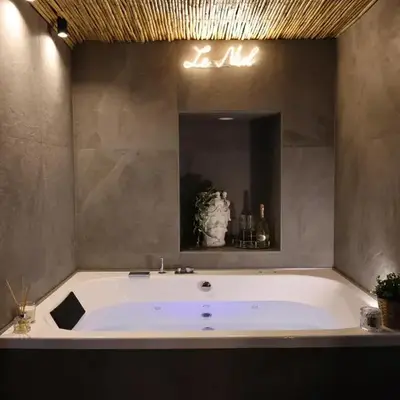Le Nid Luxury Suite