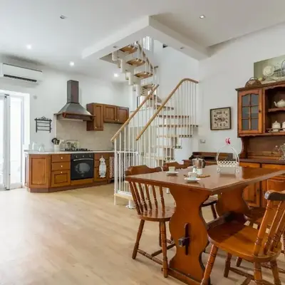 GuestHost - Spacious Coastal Flat in Aci Castello
