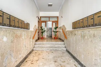 Planimetria di GuestHost - Charming Apartment Near Villa Bellini in Catania