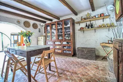 Biblioteca nella casa vacanze