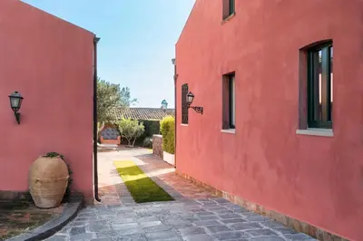 Edificio in cui si trova la villa