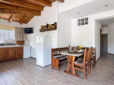 Cucina o angolo cottura di Apartment Castagno by Interhome