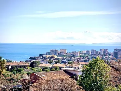 Paesaggio naturale nelle vicinanze della casa vacanze