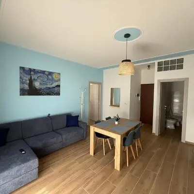 Heroes Apartments