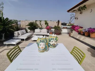 Balcone o terrazza di splendido attico