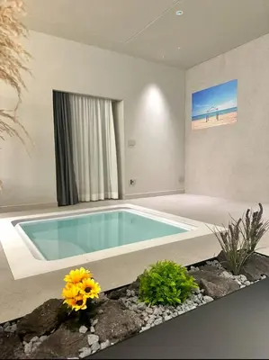 Piscina di Zen escape Sicilia o nelle vicinanze