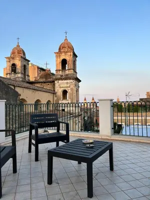 Balcone o terrazza di Sunshine Apartment Acireale