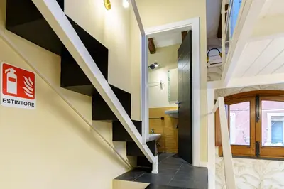 Planimetria di Electra House