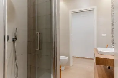 Bagno di GuestHost - Lovely Apartments in Borgo Sanzio - M Giuffrida&Italia