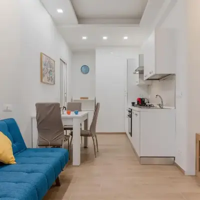 GuestHost - Lovely Apartments in Borgo Sanzio - M Giuffrida&Italia