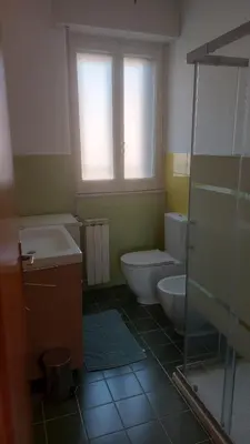 Bagno di Villa Rosa delle rose