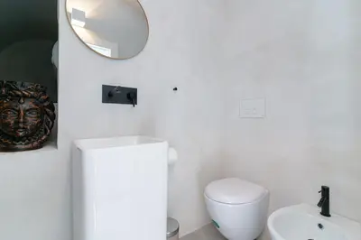 Bagno di Cortile Montesano