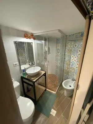 Bagno di Happy House bis Catania Centro