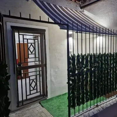 Thomas house