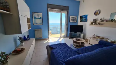 Area soggiorno di Sunrise on the sea