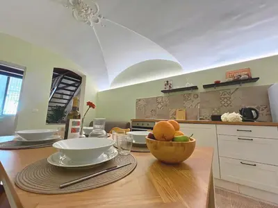 Cucina o angolo cottura di Giatì Studio - Cortile Privato & Metro