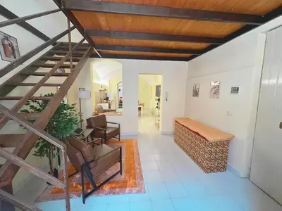 Planimetria di Giatì Studio - Cortile Privato & Metro