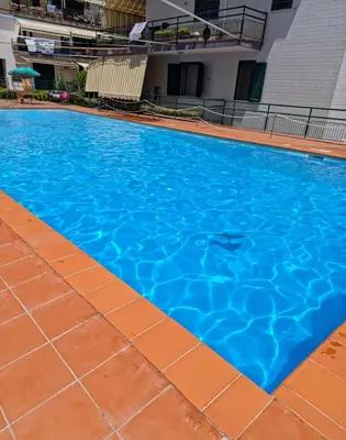 Piscina di SunTan - Waves and Peaks Retreat o nelle vicinanze