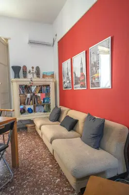 Area soggiorno di Eleganti Camere in Centro a due passi dalla Stazione