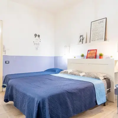 GuestHost - Central apartment Caronda street