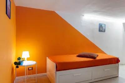 Letto o letti in una camera di GuestHost - Central apartment Caronda Mezzanine
