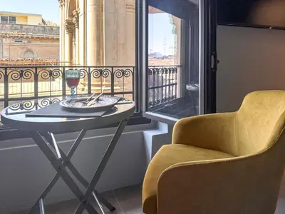 Area soggiorno di Juliet Suites II