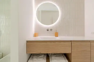 Bagno di Seafront balcony Aci Castello, Private parking