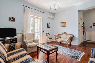TV o dispositivi per l'intrattenimento presso GuestHost - Trecastagni Elegant & Comfy Apartment